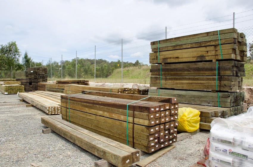 Quality Timber & Fencing Supplies | store | 33-35 Frank Heck Cl, Beenleigh QLD 4207, Australia | 0732871733 OR +61 7 3287 1733