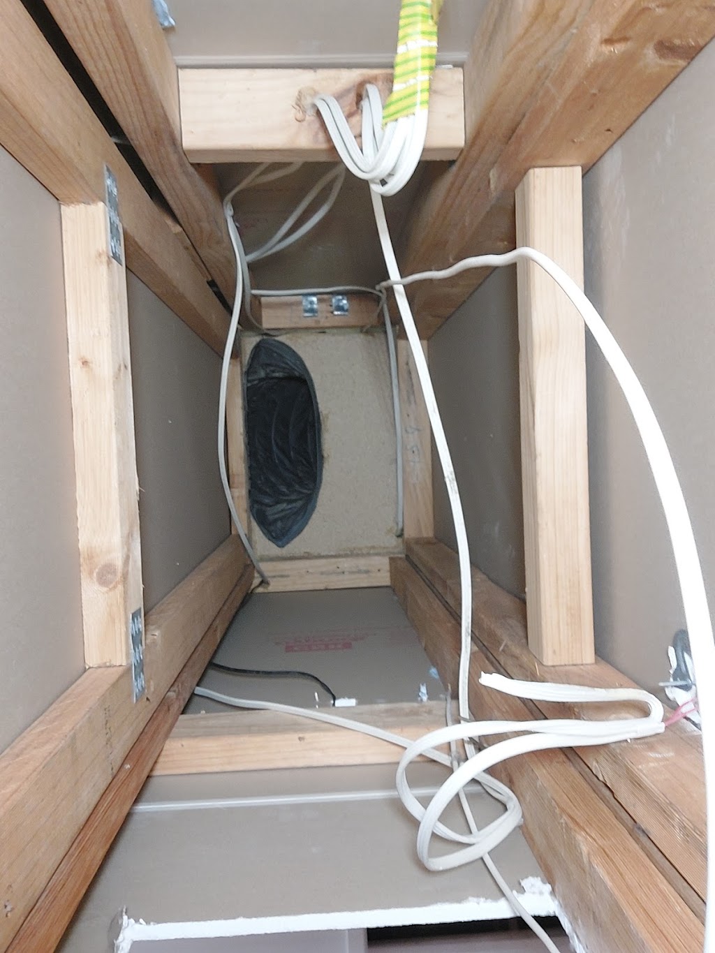 Duct Cleaning Services Aust | 18 Queens Ct, Berwick VIC 3806, Australia | Phone: (03) 9769 5488