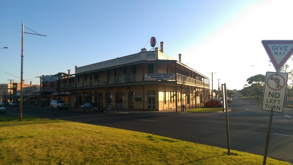 Nhill Farmers Arms Hotel | 4 Victoria St, Nhill VIC 3418, Australia | Phone: (03) 5391 1918