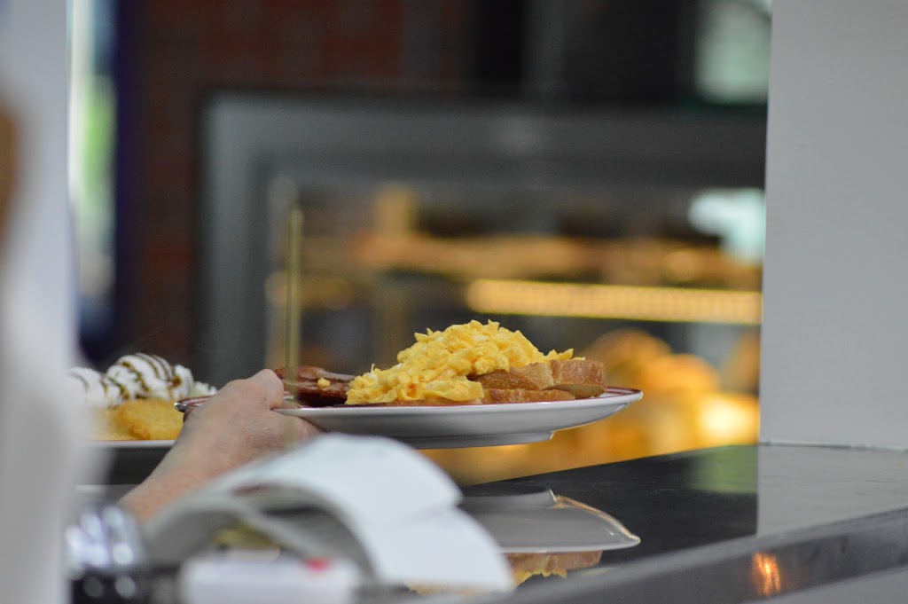 Five Aces Cafe and Bar | 83 Princes Hwy, Yarragon VIC 3823, Australia | Phone: 0418 512 477
