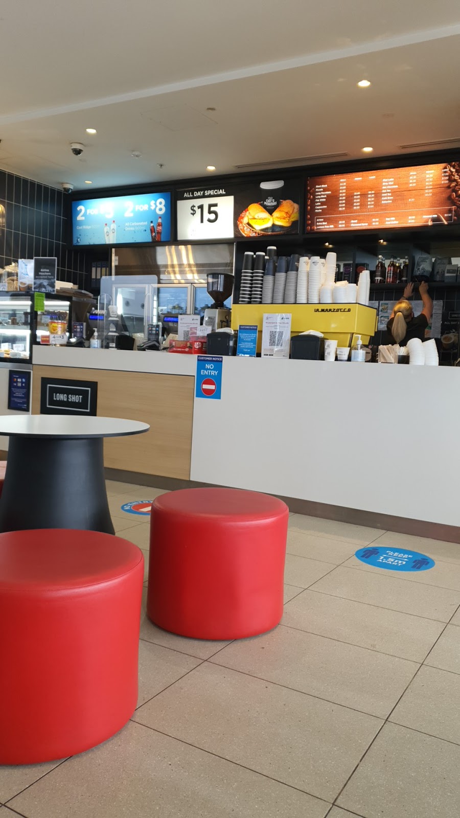 Long Shot Cafe - Terminal 2 - Perth Domestic Airport | cafe | Perth Domestic Airport, Terminal 2, Sugarbird Lady Rd, Perth Airport WA 6105, Australia | 0861177310 OR +61 8 6117 7310