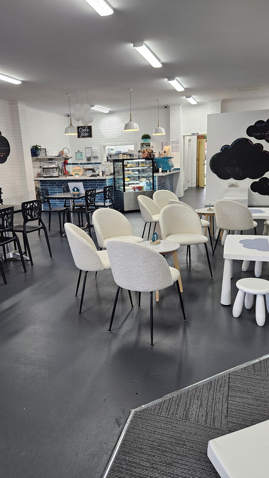 Four Cs cafe | 49B Westernport Rd, Lang Lang VIC 3984, Australia | Phone: 0480 610 901