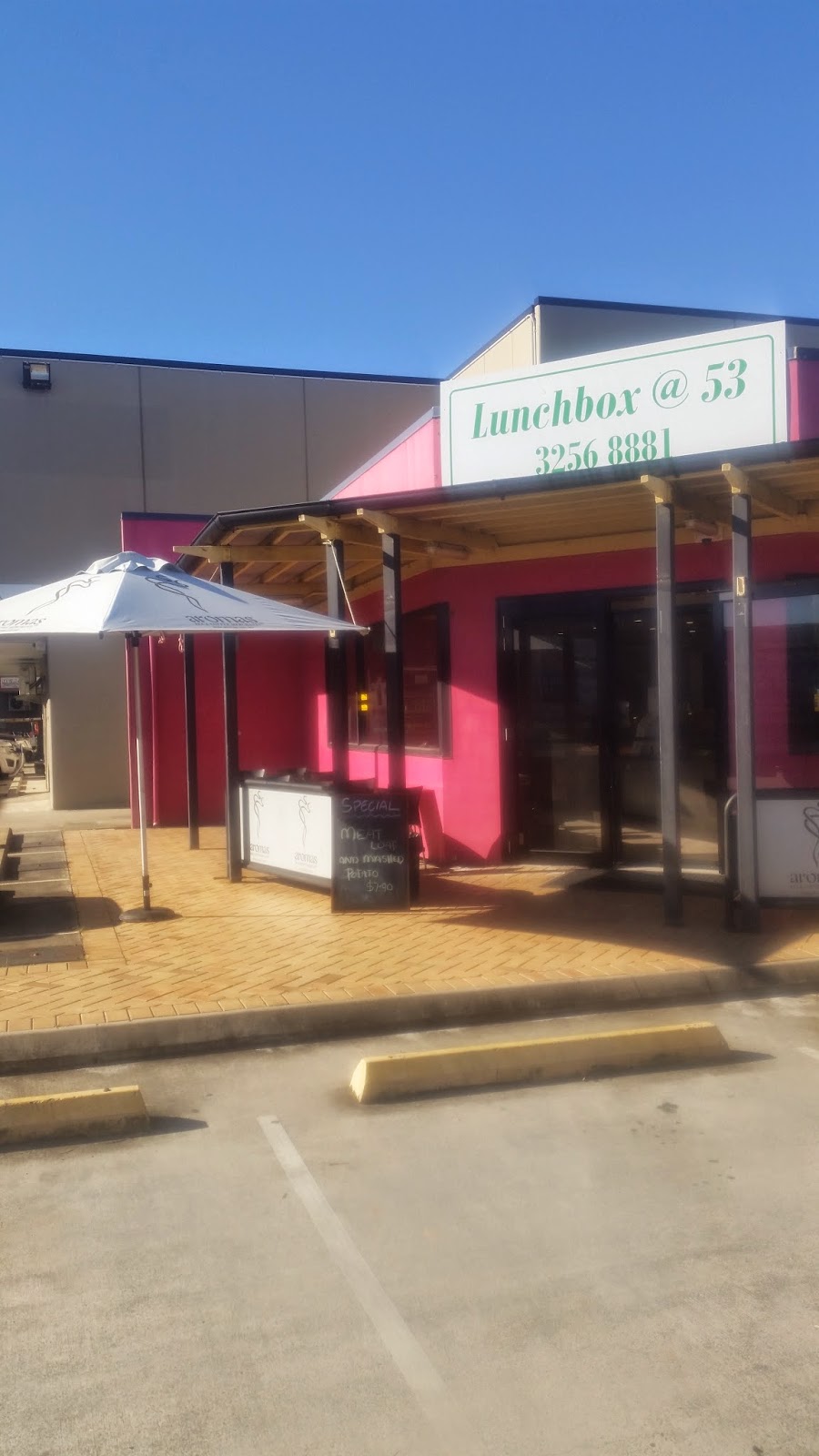 lunchbox @ 53 | cafe | 53 Northlink Pl, Virginia QLD 4014, Australia | 0732568881 OR +61 7 3256 8881