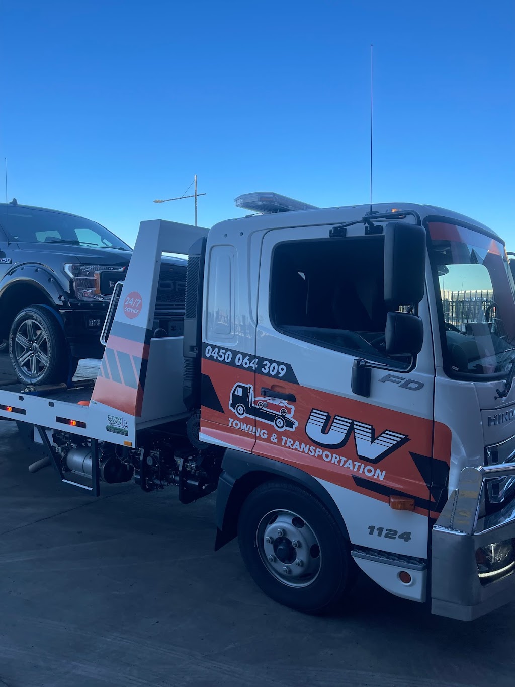 UV Towing | 129A Burke St, Wangaratta VIC 3677, Australia | Phone: 0450 064 309