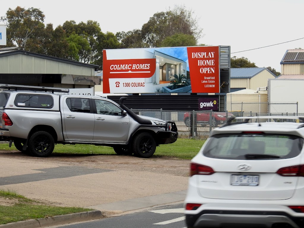 Gawk Billboard Bairnsdale (Princes Hwy) | 627 Princes Hwy, Bairnsdale VIC 3875, Australia | Phone: (03) 5409 2655