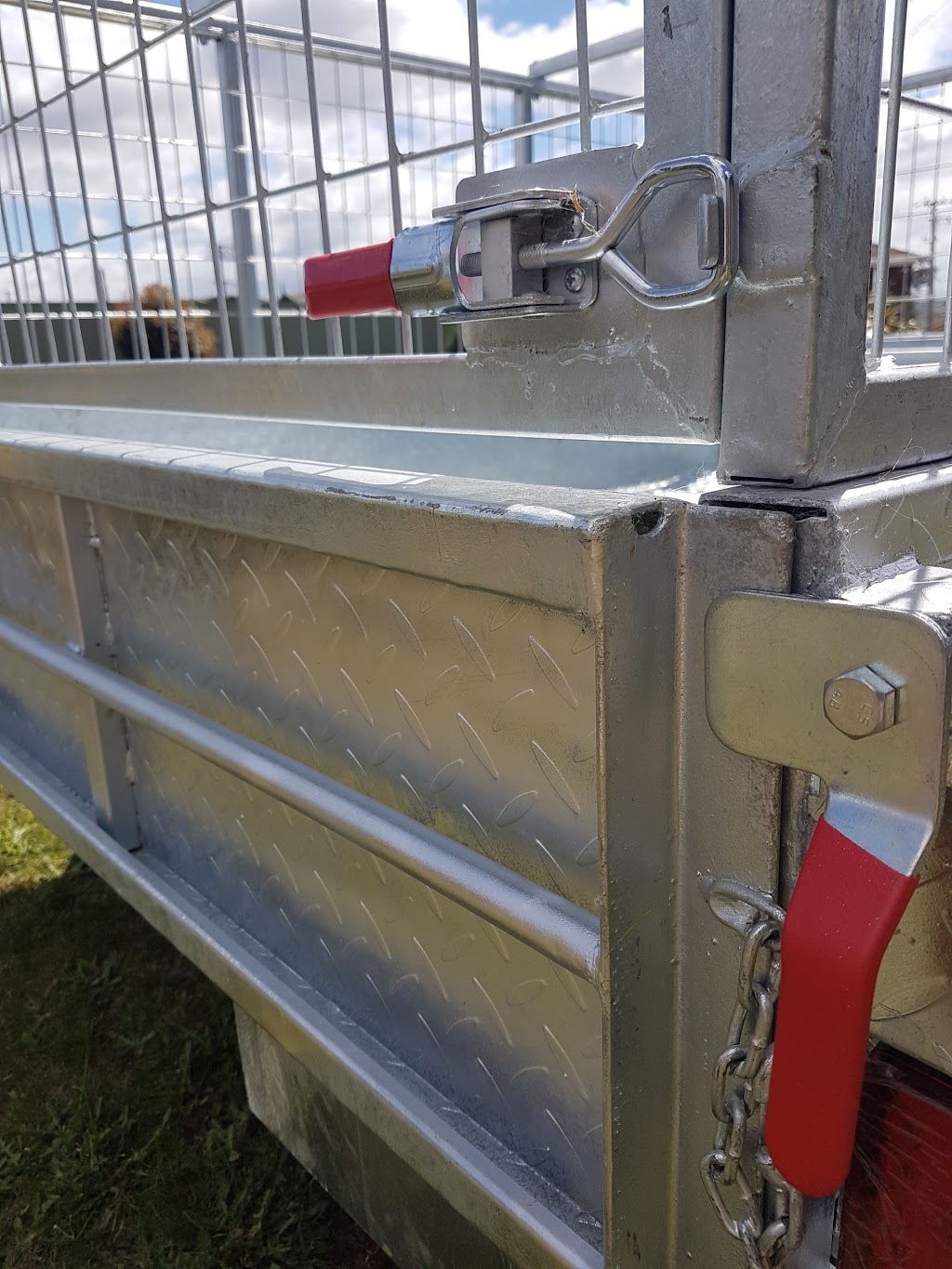 TASSIE TRAILERS - Galvanised Box Trailers | McLeod Ave, Quoiba TAS 7310, Australia | Phone: 0419 020 179