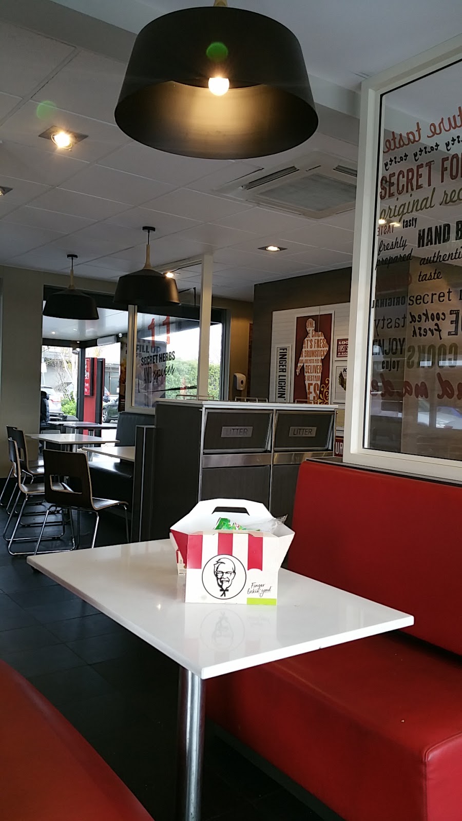 KFC Niddrie | restaurant | 91/101A Keilor Rd, Essendon VIC 3042, Australia | 0393742860 OR +61 3 9374 2860