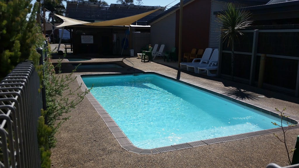 Silversands Tourist Park | lodging | 33 Myer St, Lakes Entrance VIC 3909, Australia | 0351552343 OR +61 3 5155 2343