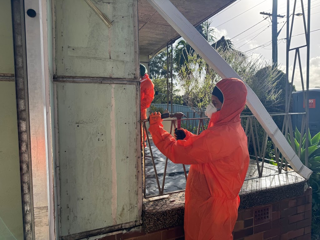 Best Demolition Pty Ltd | 34 Vista Cct, Bahrs Scrub QLD 4207, Australia | Phone: 0451 709 700