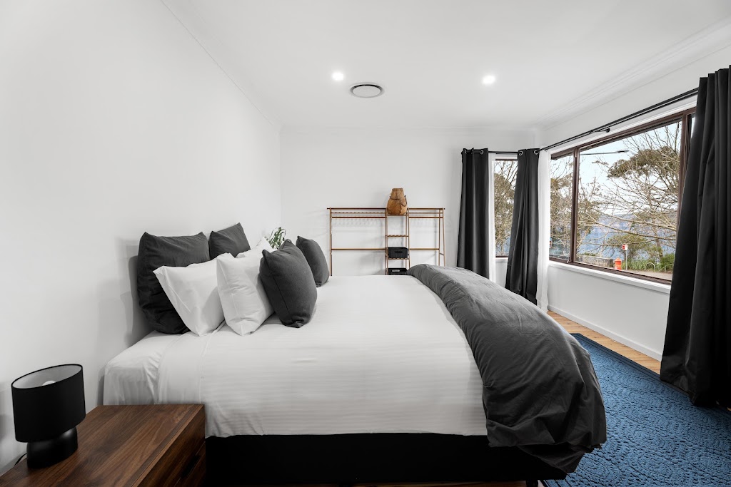 Montblu at Echo Point | 2 Cliff Dr, Katoomba NSW 2780, Australia | Phone: (02) 4782 3275