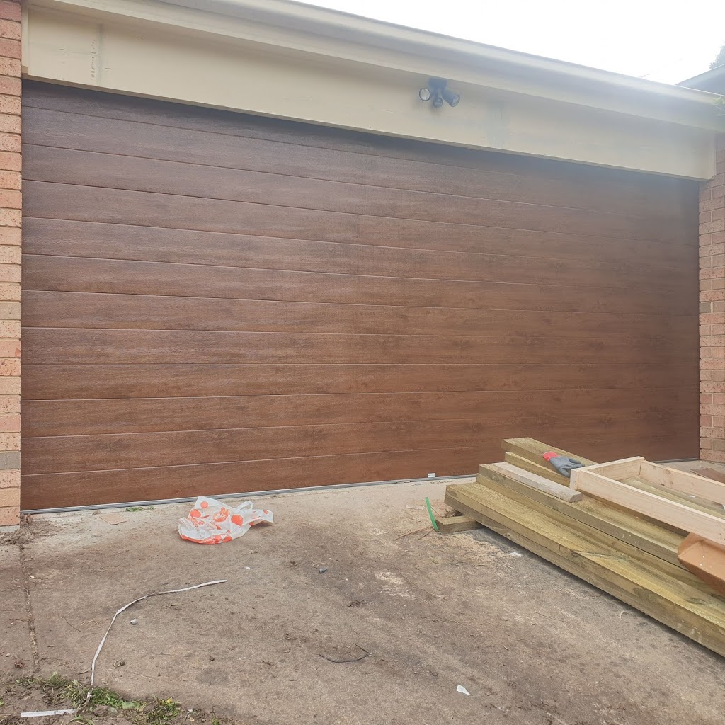 Arcade Garage Doors | 31 Bluebell Dr, Craigieburn VIC 3064, Australia | Phone: 0403 792 300