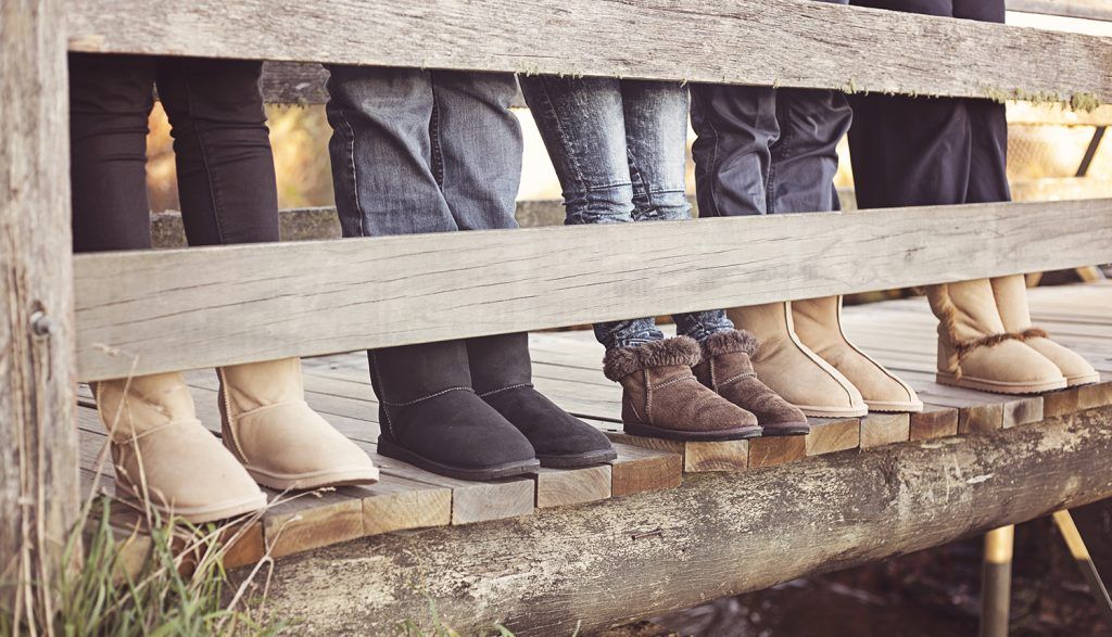 UGGS AVENUE | 10 Etna Cl, Cranebrook NSW 2749, Australia | Phone: (02) 4729 2219