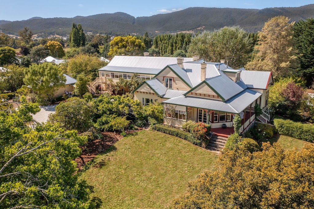 Clifton Homestead | 2 Louisa St, Ranelagh TAS 7109, Australia | Phone: 0497 222 028