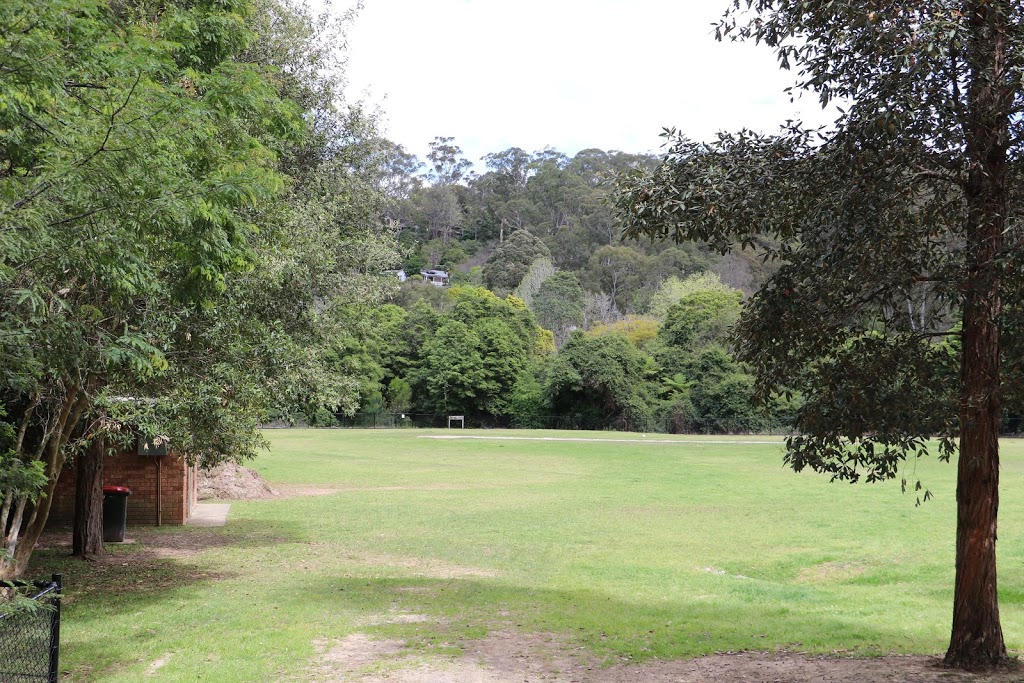 Browns Field | park | 97A Campbell Dr, Wahroonga NSW 2076, Australia