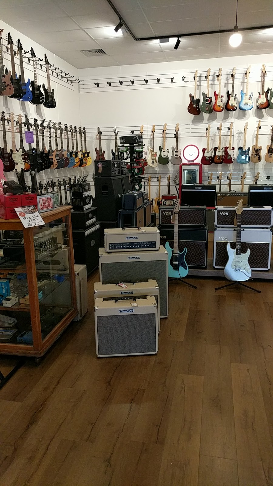 Cranbourne Music Lynbrook Store | electronics store | 5 Raylee Pl, Lynbrook VIC 3975, Australia | 0397995400 OR +61 3 9799 5400
