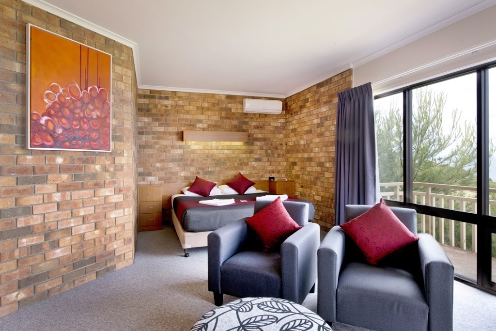 Kangaroo Island Seaside Inn | lodging | 7 Cygnet Rd, Kingscote SA 5223, Australia | 0885532707 OR +61 8 8553 2707