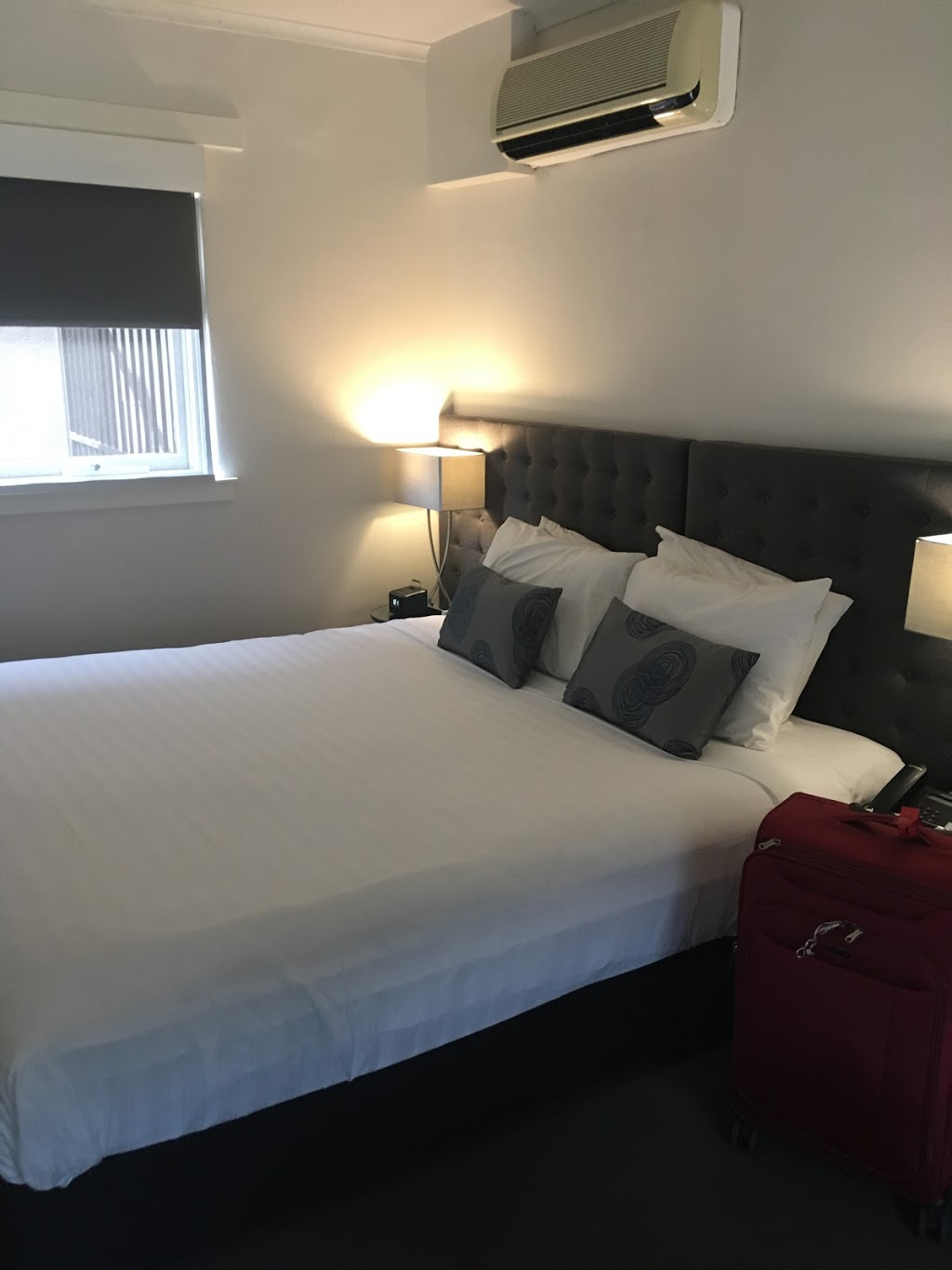 Crest on Park Apartments | 46 Park St, St Kilda West VIC 3182, Australia