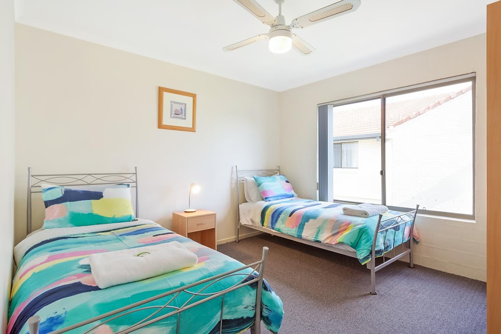 Sails Luxury Apartments Merimbula - Lake Views!!! | 62 Fishpen Rd, Merimbula NSW 2548, Australia | Phone: (02) 6495 2266