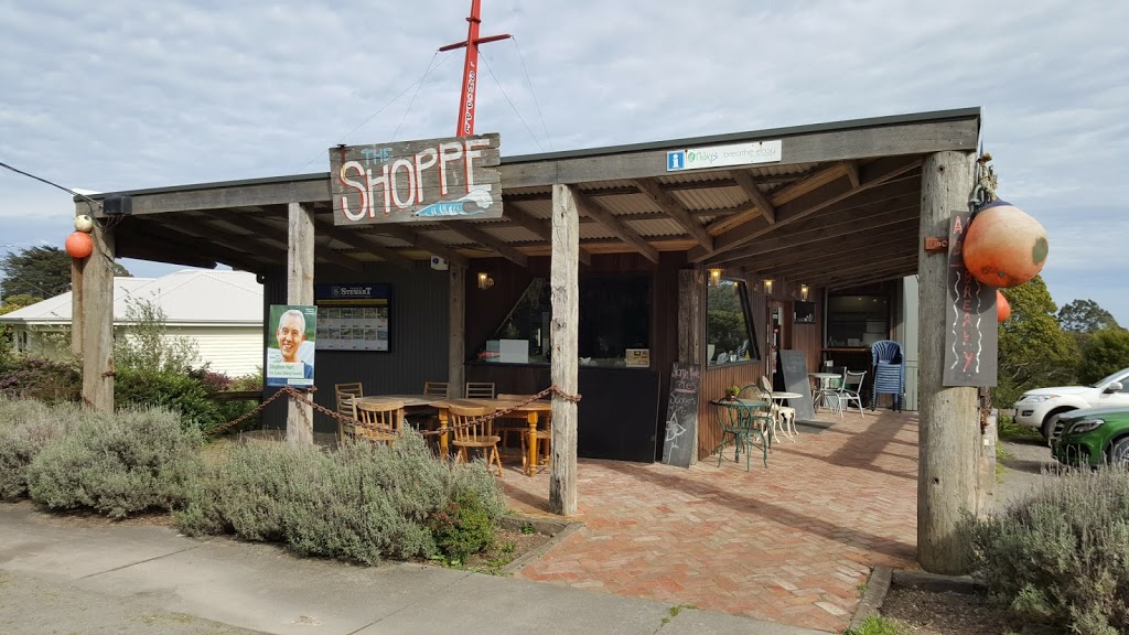 Shoppe | cafe | 30-32 Great Ocean Rd, Lavers Hill VIC 3238, Australia | 0352373276 OR +61 3 5237 3276
