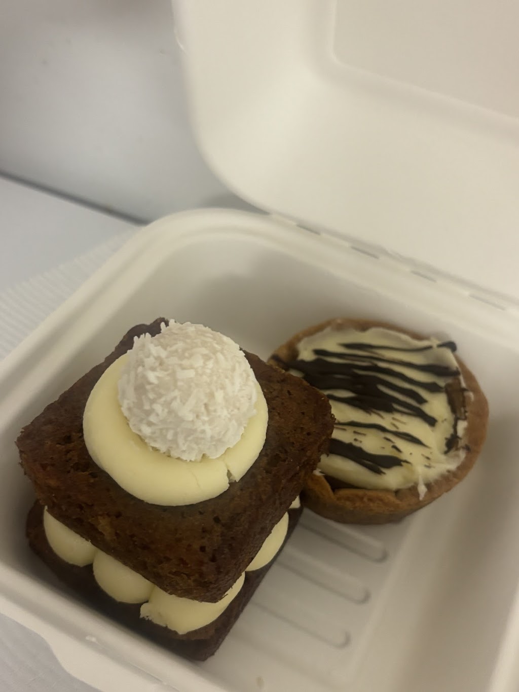 SESSIONS CAFE | 6/12 Opal St, Emerald QLD 4720, Australia | Phone: 0428 655 703