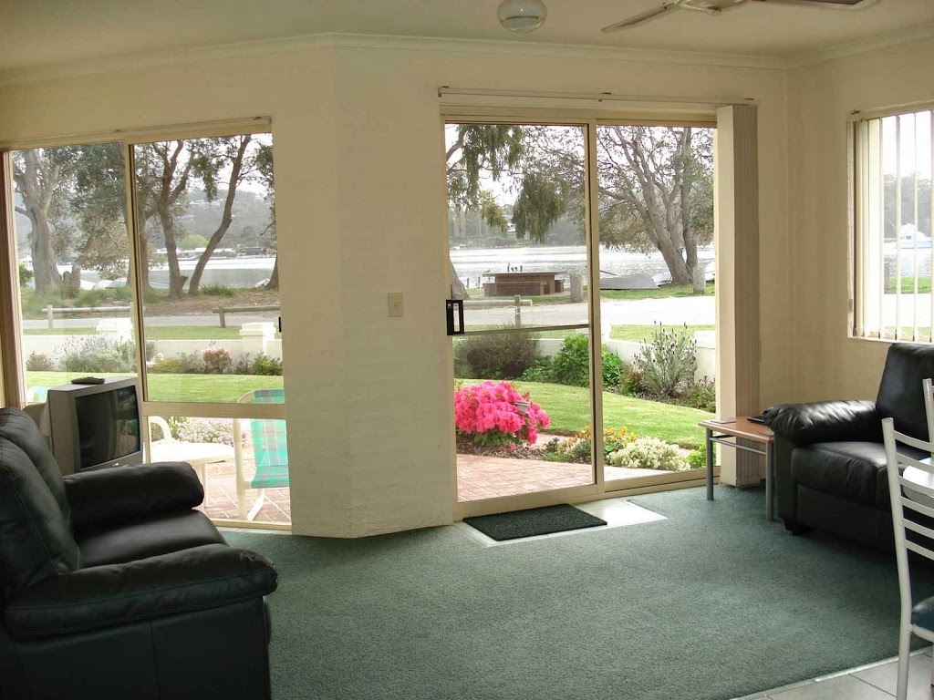 Bayview Apartments | 2 Fishpen Rd, Merimbula NSW 2548, Australia | Phone: (02) 6495 4033