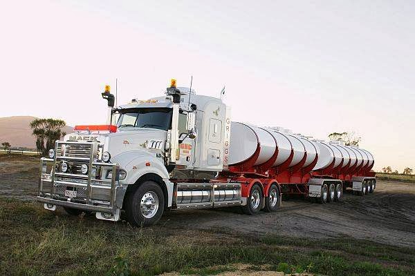 Griggs Haulage Contractors | 8 Deane St, Giru QLD 4809, Australia | Phone: (07) 4782 9350