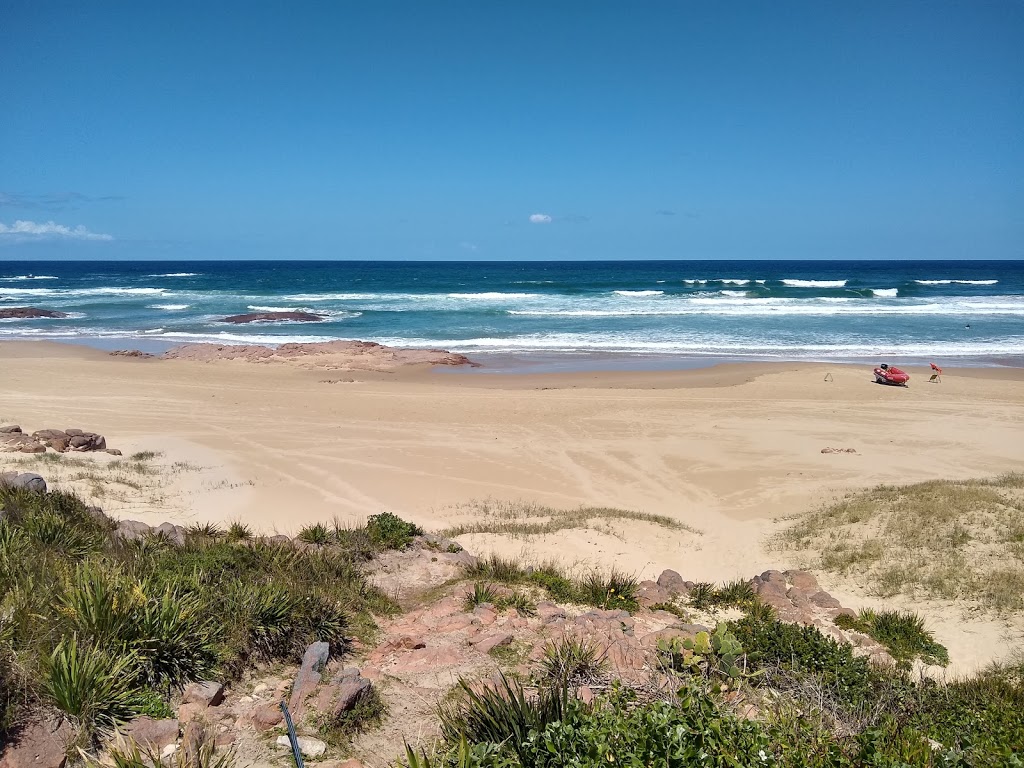 Birubi Beach | natural feature | Birubi Beach, 73 James Paterson St, Anna Bay NSW 2316, Australia | 0249819253 OR +61 2 4981 9253