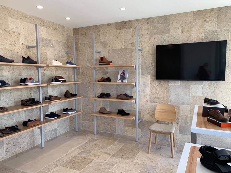 Vionic Shoes Holland Park | shoe store | 1179 Logan Rd, Holland Park QLD 4121, Australia | 0732194836 OR +61 7 3219 4836