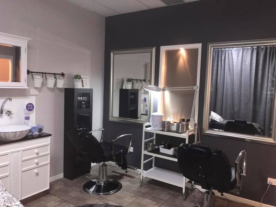 Cinderellas Beauty and Nails Day Spa | 6/12 Queen St, Goodna QLD 4300, Australia | Phone: 0447 246 343