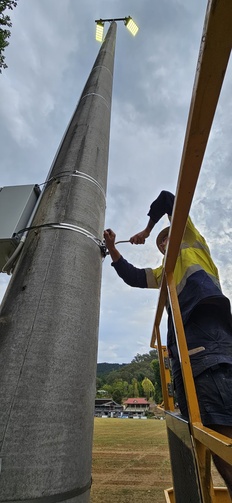 Alpex Electrical | 3 Orana Ave, Bright VIC 3741, Australia | Phone: (03) 5750 1092