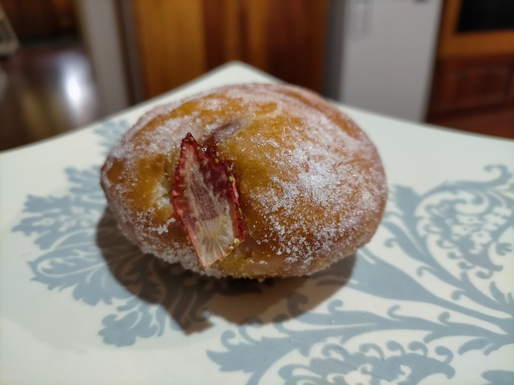 Charlie Bakery Groevdale | 3/122 Burdoo Dr, Grovedale VIC 3216, Australia | Phone: 0432 313 544