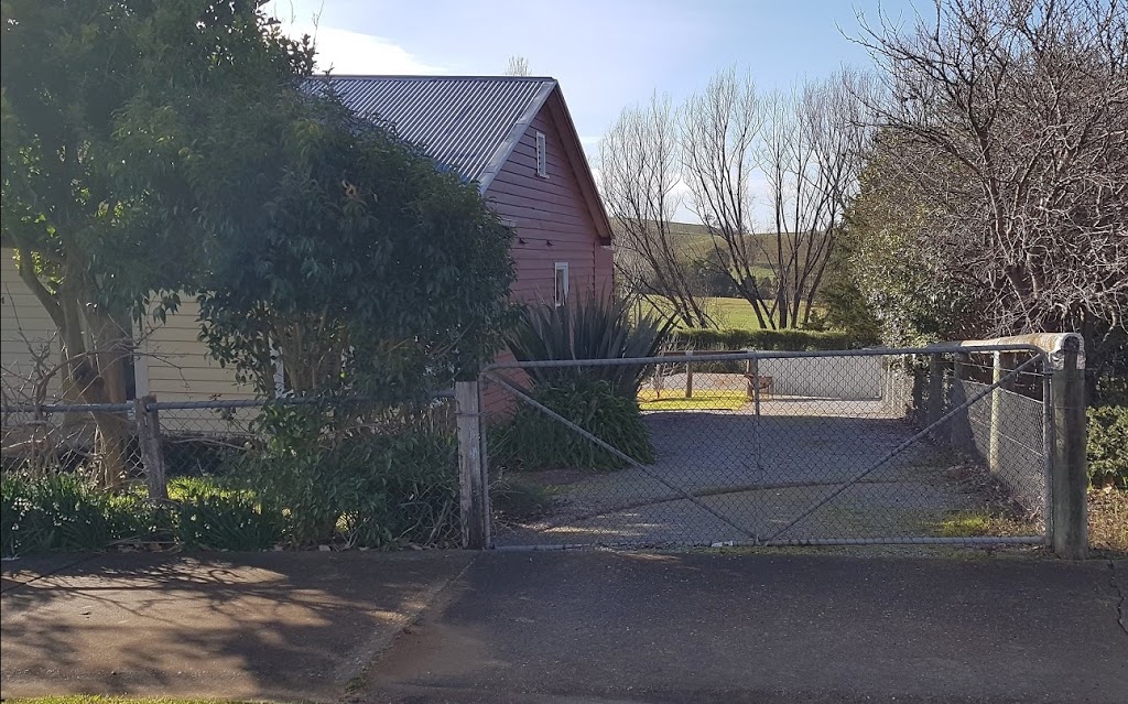 Buchan Cottage | 54 Main Rd, Buchan VIC 3885, Australia | Phone: 0427 586 038 Buchan Cottage | 54 Main Rd, Buchan VIC 3885, Australia | Phone: 0427 586 038