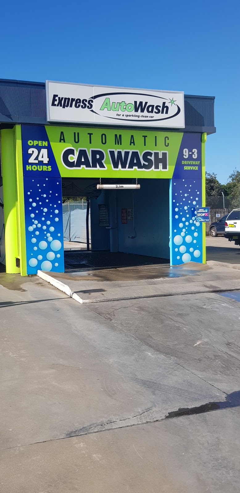 Coffs Jetty Carwash | car wash | 706/30 Orlando St, Coffs Harbour NSW 2450, Australia | 0266516511 OR +61 2 6651 6511