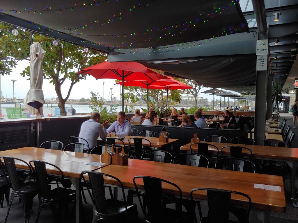 The Dockyard | restaurant | 13/1 Honeysuckle Dr, Newcastle NSW 2302, Australia | 0249156558 OR +61 2 4915 6558