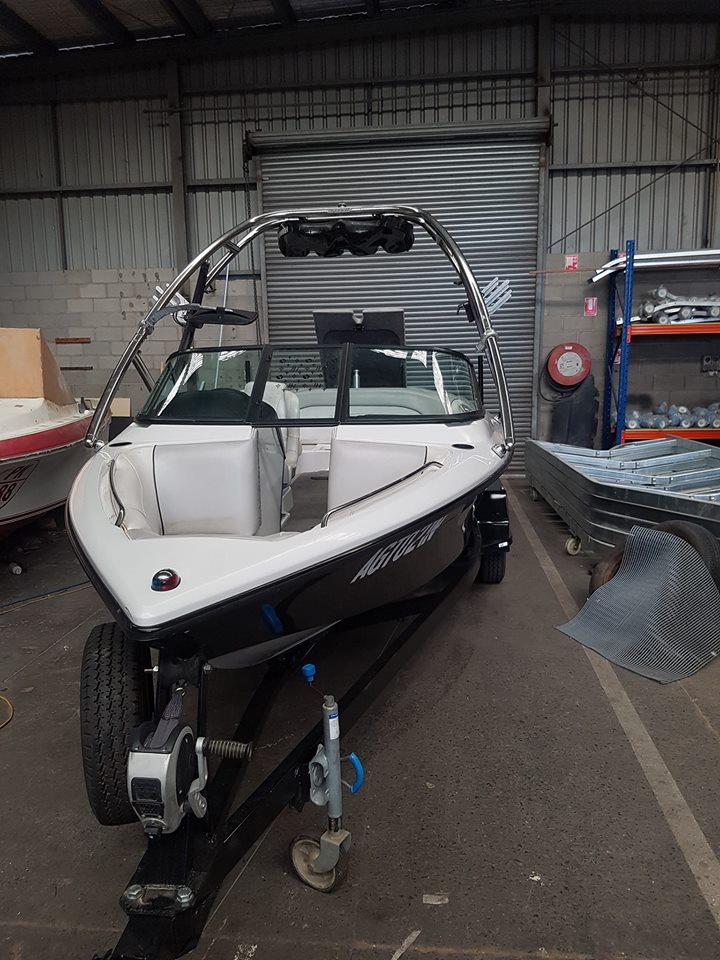 Nautica Marine Services | car repair | 8 Ashley Park Dr, Chelsea Heights VIC 3196, Australia | 0397750430 OR +61 3 9775 0430