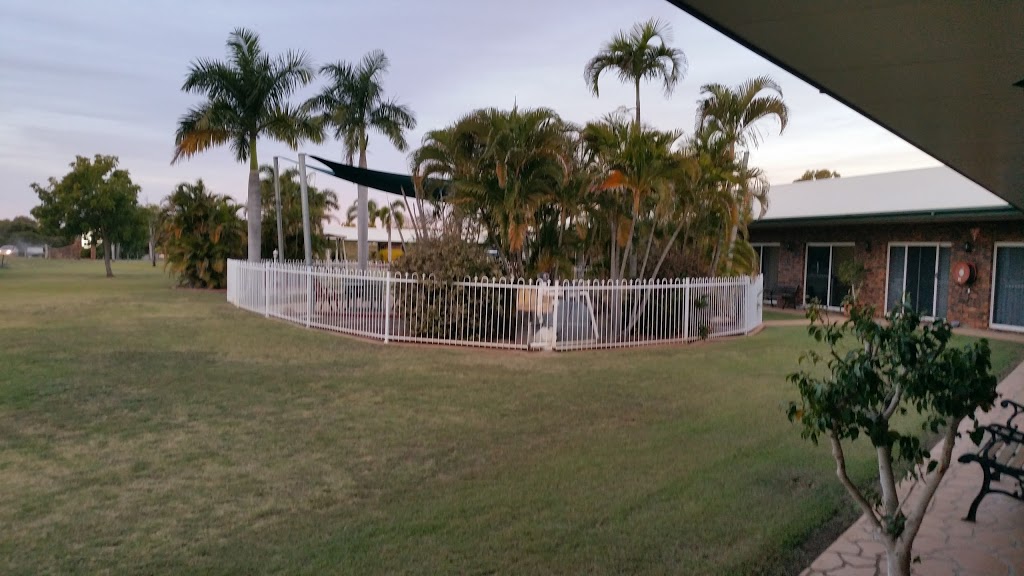 Heritage Lodge Motel Charters Towers | 94 Dr George Ellis Dr, Richmond Hill QLD 4820, Australia | Phone: 1800 880 444