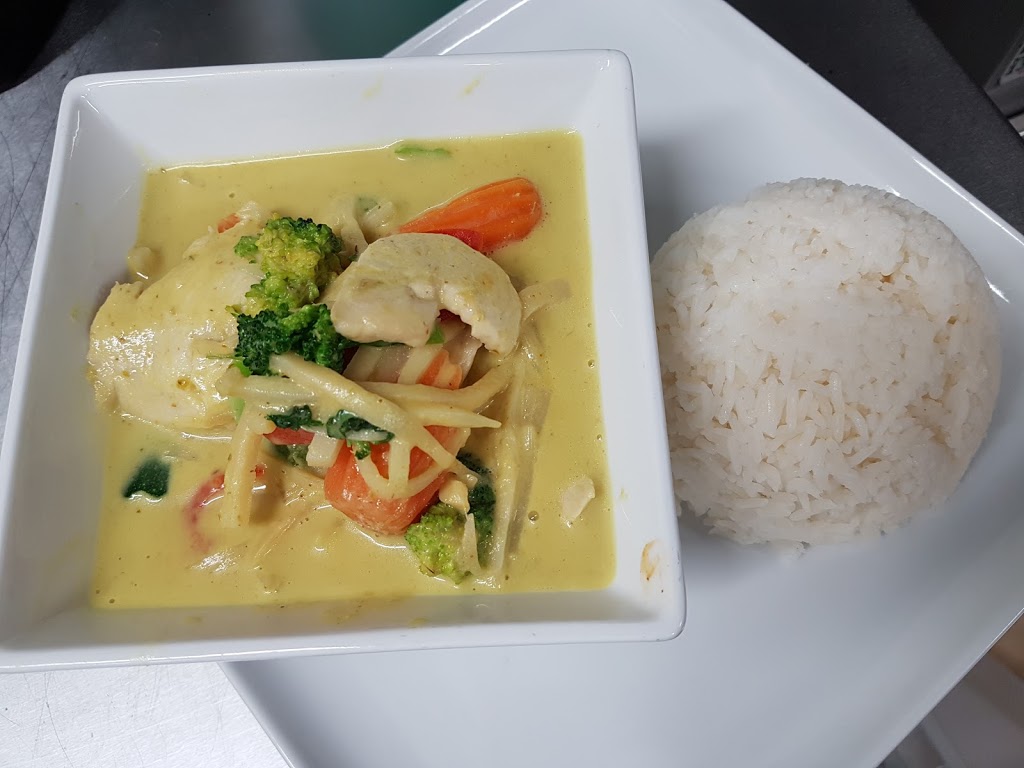 Thai@Dunes Restaurant | Shop 10/222 Fischer St, Torquay VIC 3228, Australia | Phone: (03) 5209 2663