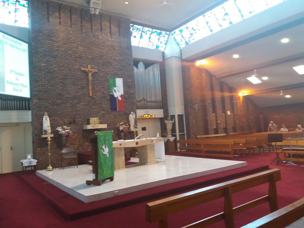 St Macartans Catholic Church | 4 Drake St, Mornington VIC 3931, Australia | Phone: (03) 5975 2200