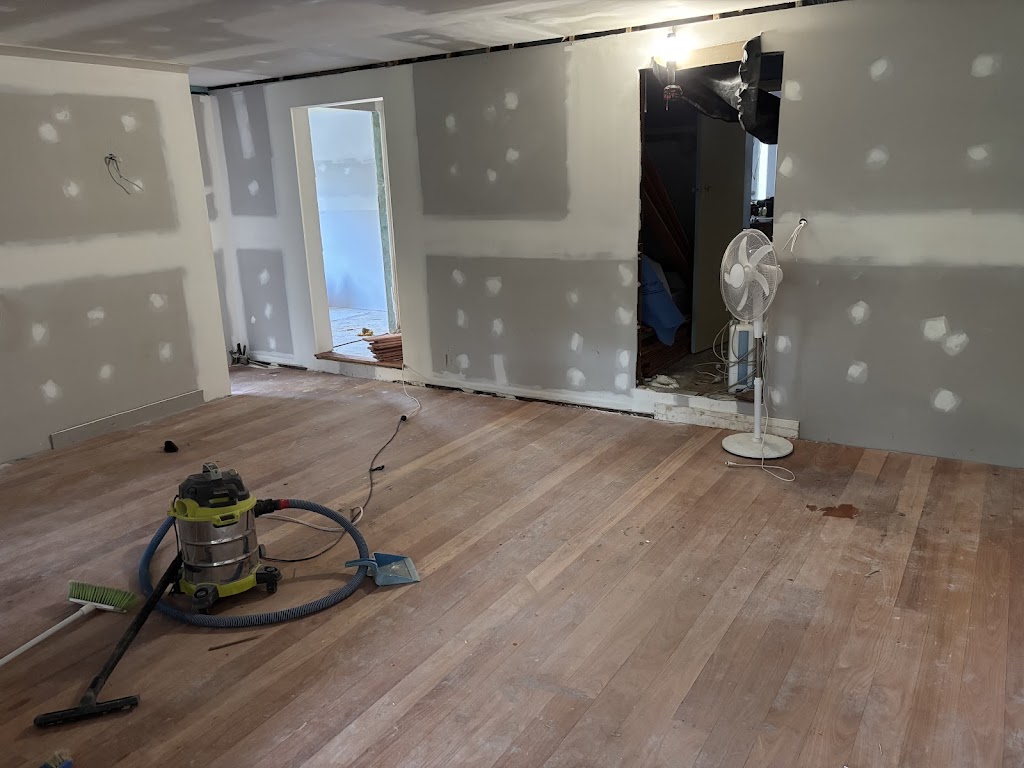 Bradford Carpentry lower blue mountains | Taringha St, Blaxland NSW 2774, Australia | Phone: 0415 601 570