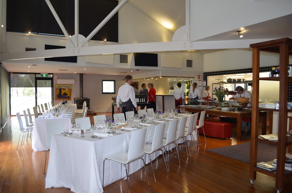 The Connection Shepparton | restaurant | 7287 Midland Hwy, Shepparton VIC 3630, Australia | 0358210600 OR +61 3 5821 0600