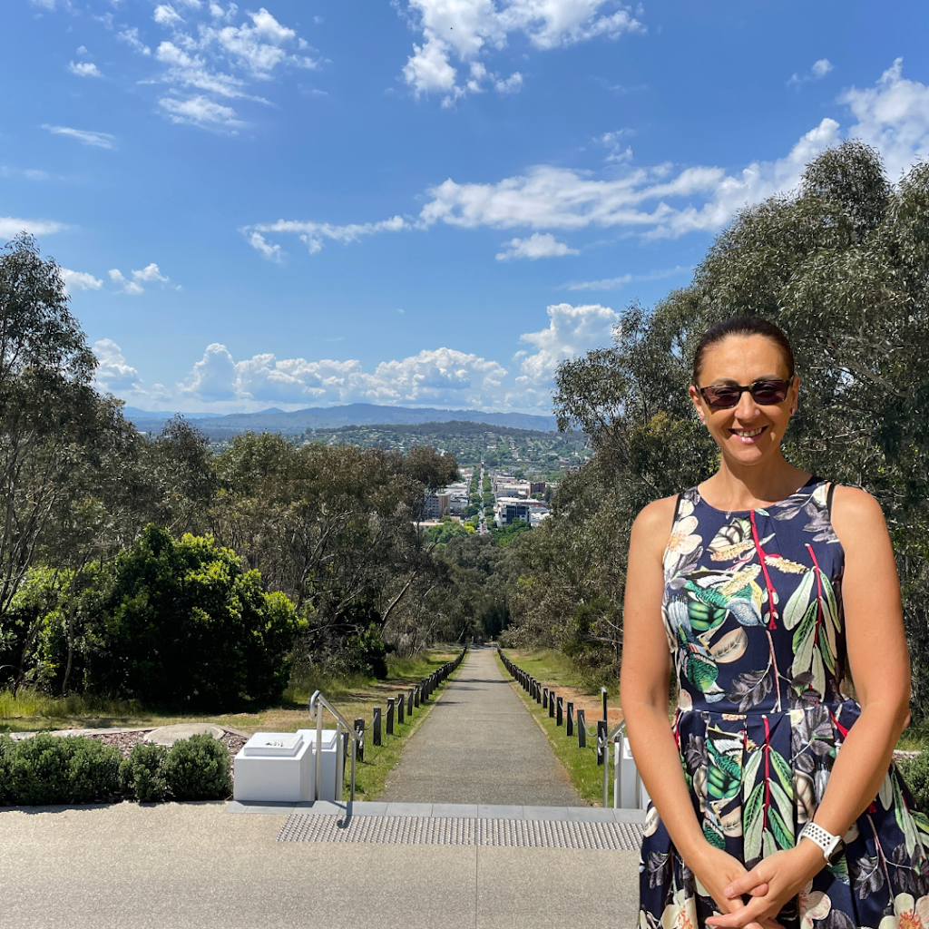 Focused Hypnotherapy | Daintree Health, The Doctors Building, 7 Daintree Way, West Wodonga VIC 3690, Australia | Phone: (02) 6082 3001