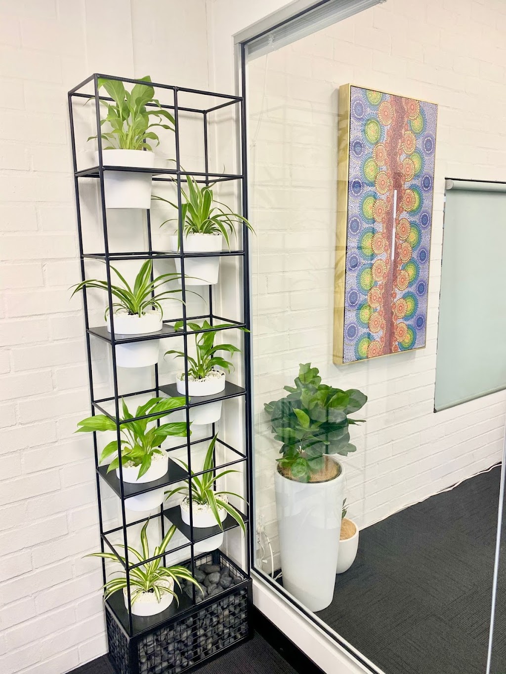 Green Vision Planters | 82 Florence Pl, Oakford WA 6121, Australia | Phone: 0473 350 723