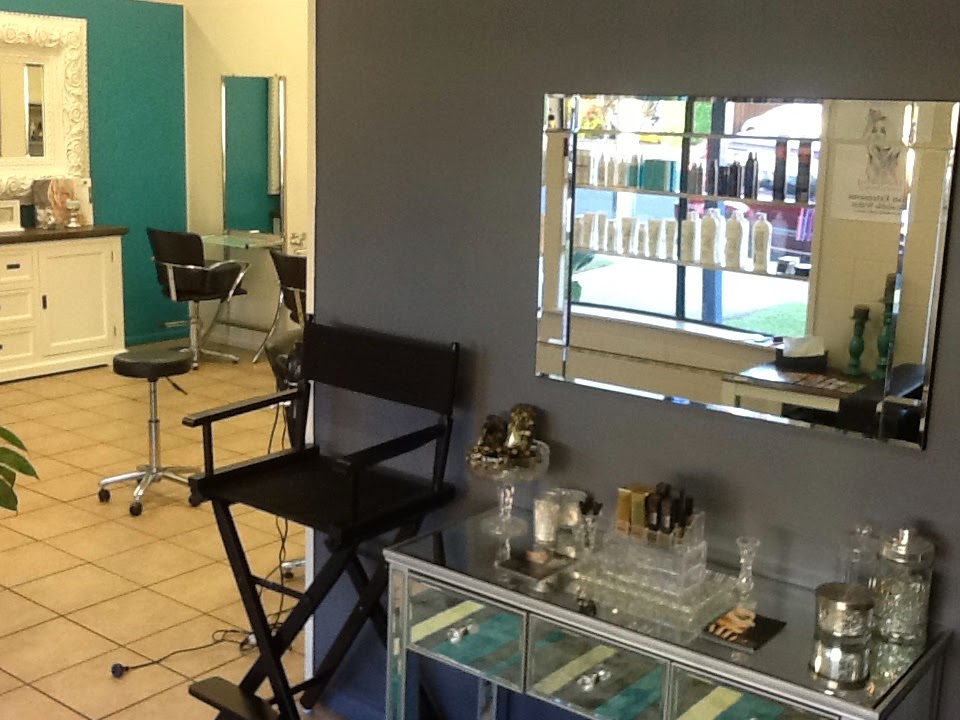 Hair Creations | 2-4 Redlynch Intake Rd, Cairns QLD 4870, Australia | Phone: (07) 4058 2000