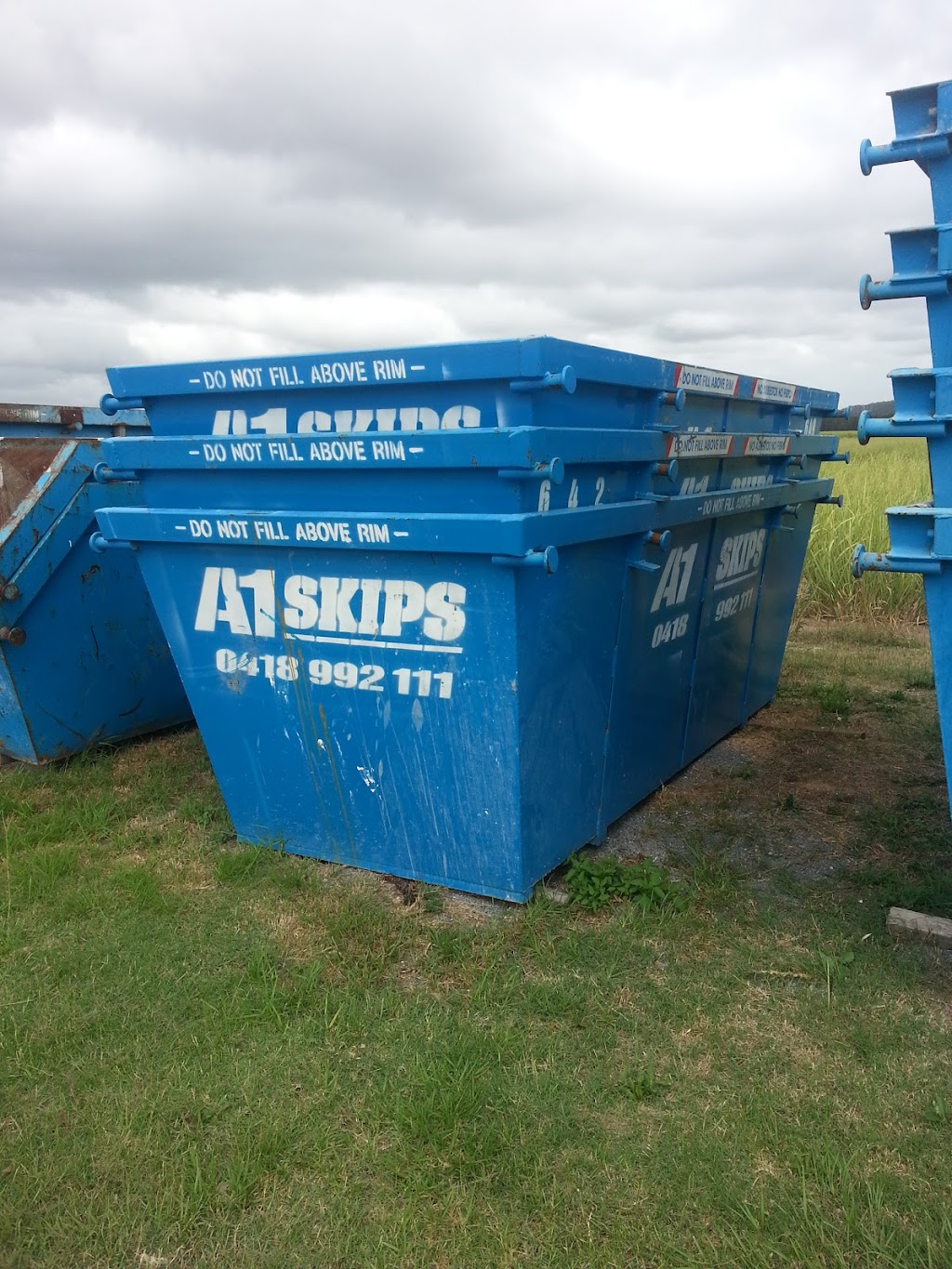 A1 Skips |  | 13/27-29 Morton St, Chinderah NSW 2487, Australia | 0418992111 OR +61 418 992 111