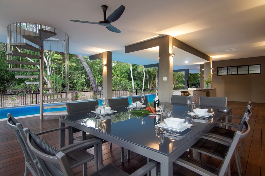 The Port Douglas Beach House | 9 Cowrie St, Port Douglas QLD 4877, Australia | Phone: 0412 579 107