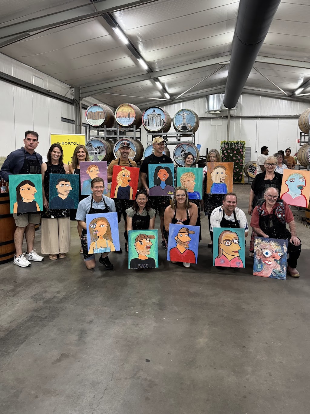 Paint with Llynda N | 48 Bennett St, Millfield NSW 2325, Australia | Phone: 0425 279 939