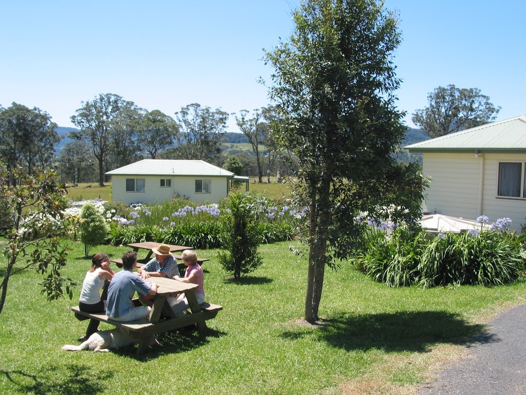 Big Bell Farm | 1666 Kangaroo Valley Rd, Kangaroo Valley NSW 2577, Australia | Phone: (02) 4465 1628