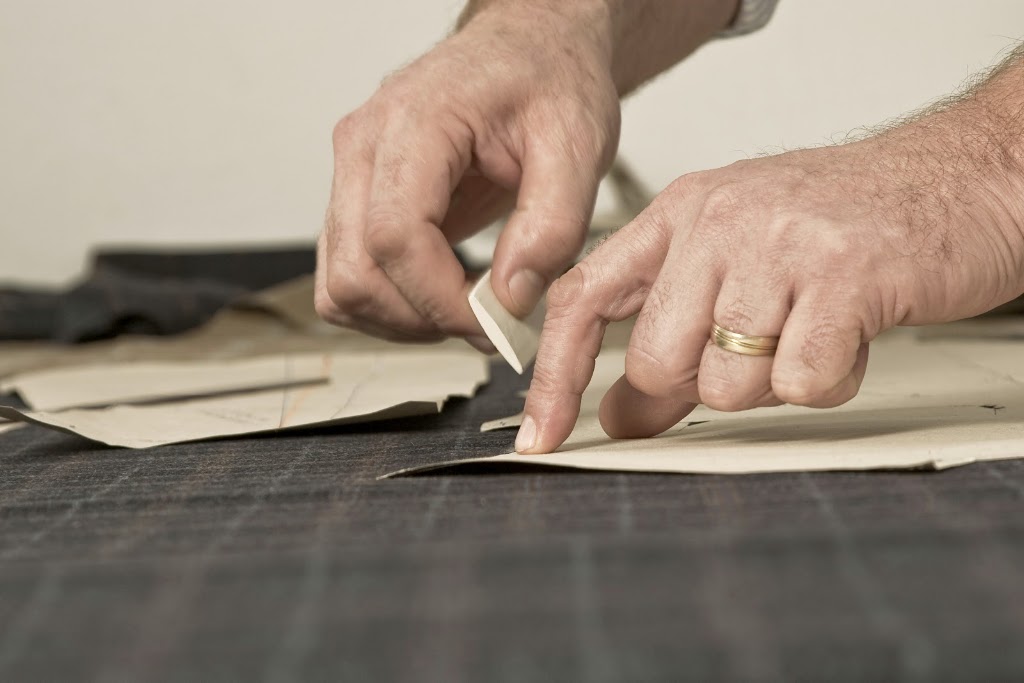 AD Stitch - Fine Tailoring & Alteration Studio | Warringal Shopping Centre, Shop 10/56 Burgundy St, Heidelberg VIC 3084, Australia | Phone: 0449 588 287