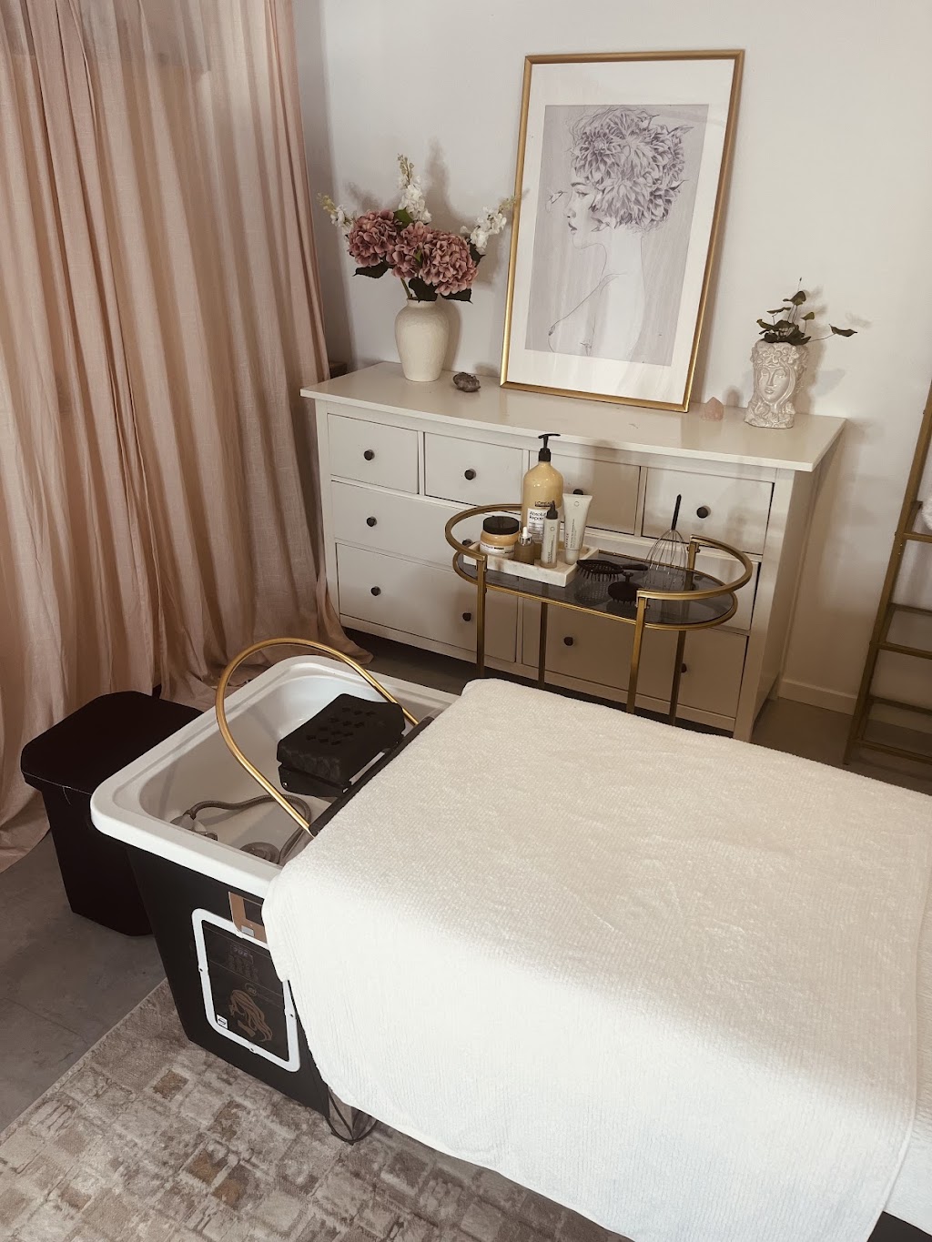 Manuka Hair Spa | 358 Tweed Valley Way, Wooyung NSW 2483, Australia | Phone: 0432 629 689