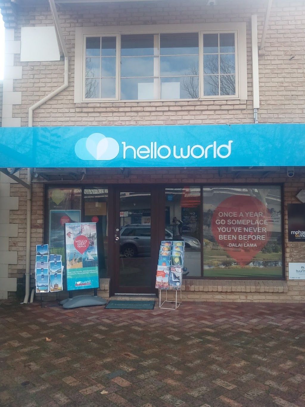 harvey world travel stores